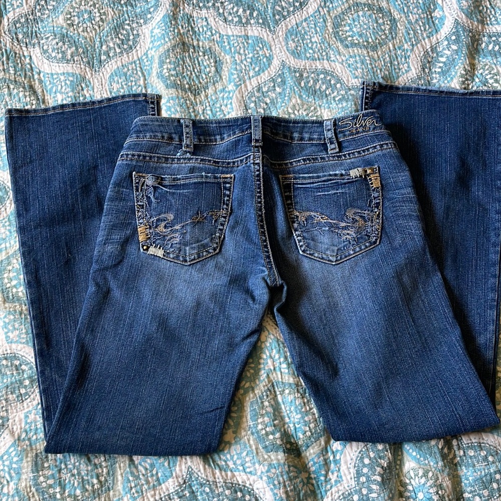 Silver Jeans “Tuesday” 31x33